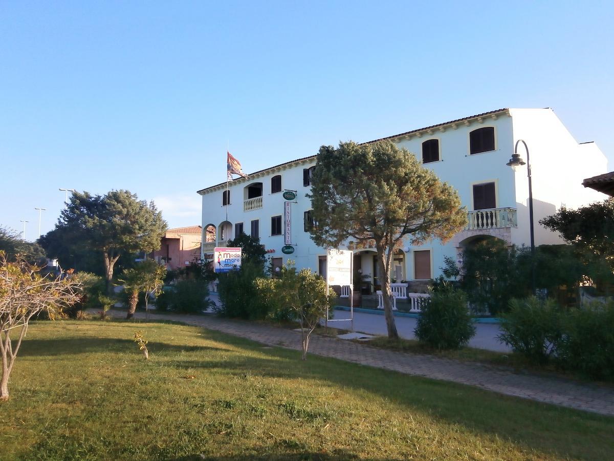 Hotel Smeraldo Canneddi Екстер'єр фото