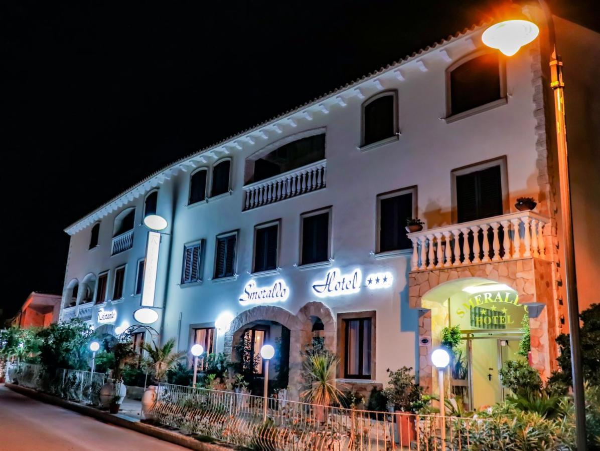 Hotel Smeraldo Canneddi Екстер'єр фото